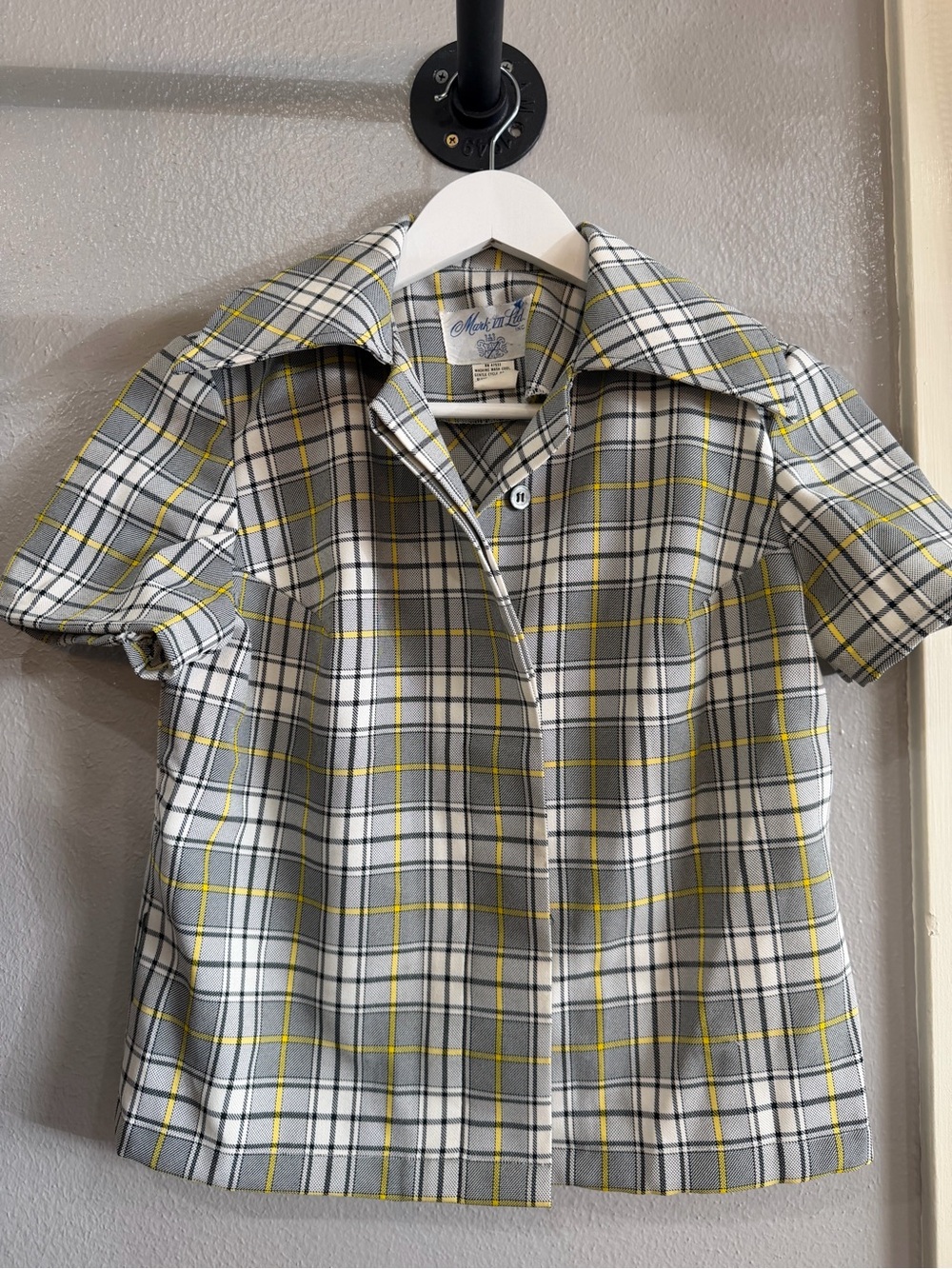 Women’s Plaid Short-Sleeve Shirt - Gray & Yellow